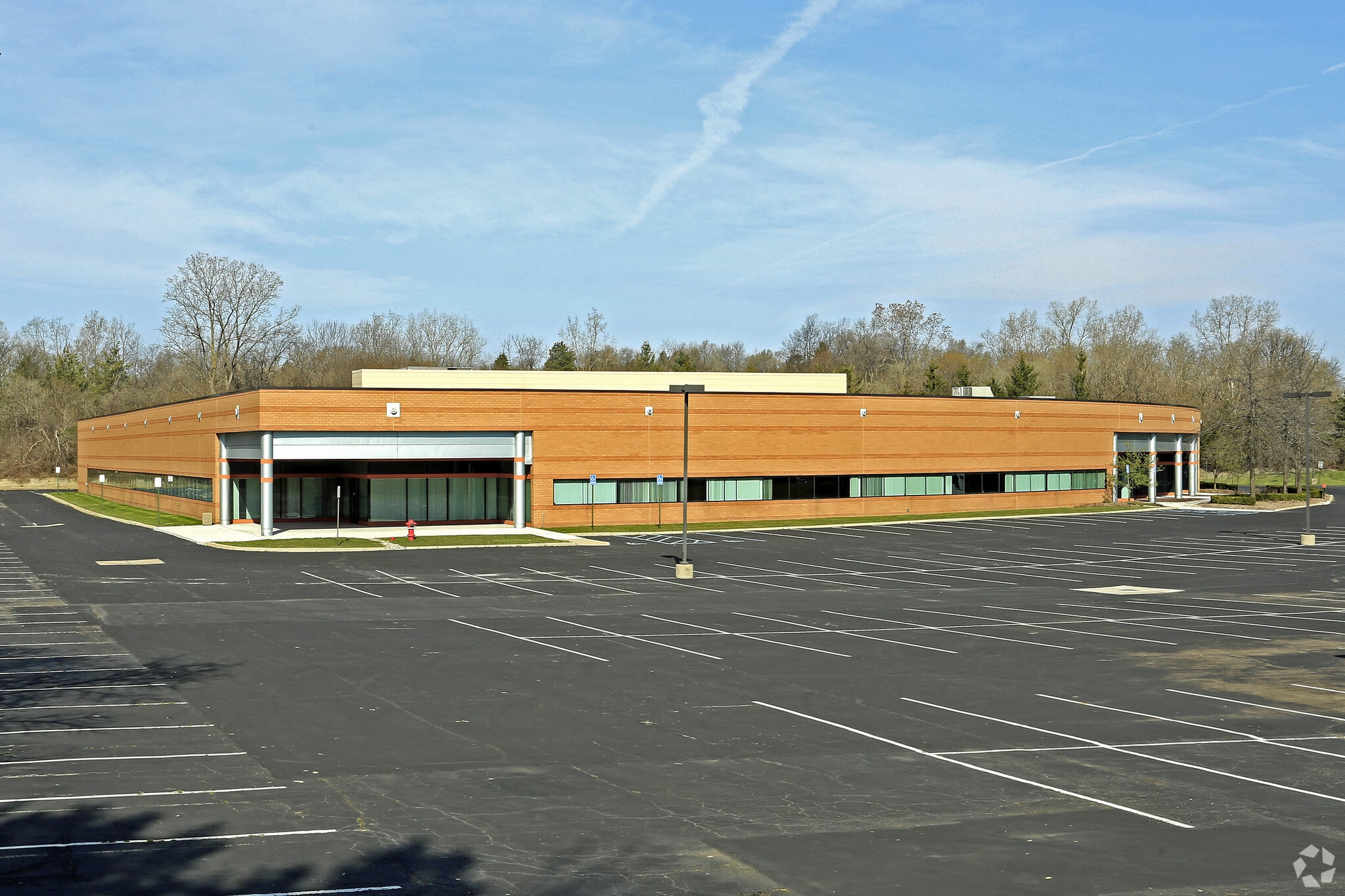 2998 Waterview Dr, Rochester Hills, MI for lease Primary Photo- Image 1 of 16