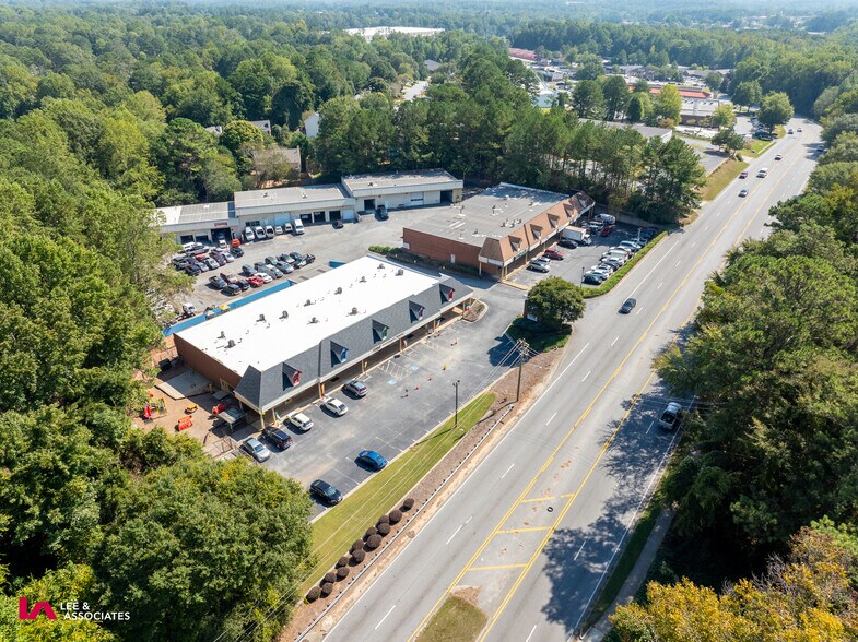 810 Indian Trail Lilburn Rd, Lilburn, GA for sale - Building Photo - Image 3 of 9