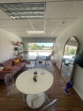 6125 E Indian School Rd, Scottsdale, AZ for lease Interior Photo- Image 2 of 5