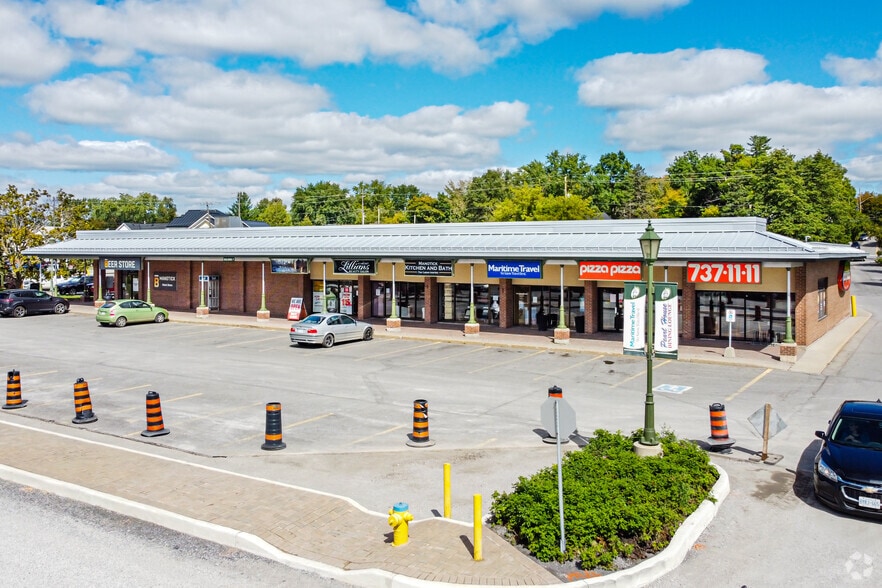 1160 Beaverwood Rd, Ottawa, ON for lease - Primary Photo - Image 1 of 2