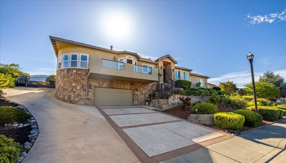 6141 N Vine St, Vacaville, CA à vendre - Photo du bâtiment - Image 2 de 49