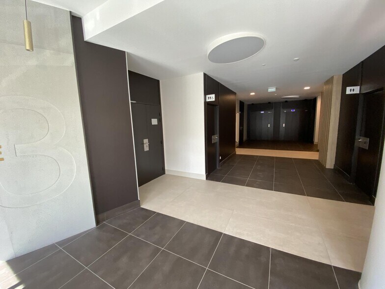 4 Rue Gaston Boyer, Reims à louer - Hall d’entrée - Image 1 de 8