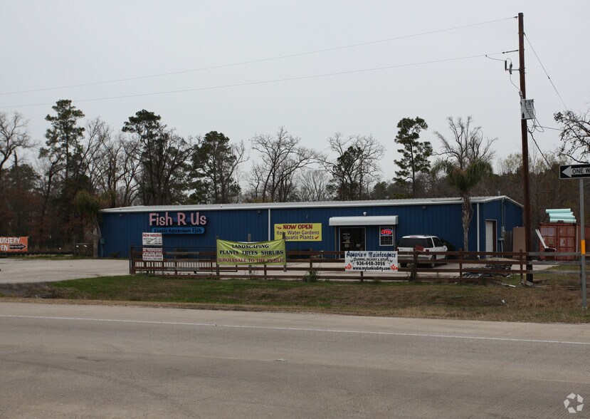 10855 Highway 242, Conroe, TX à vendre - Photo principale - Image 1 de 41