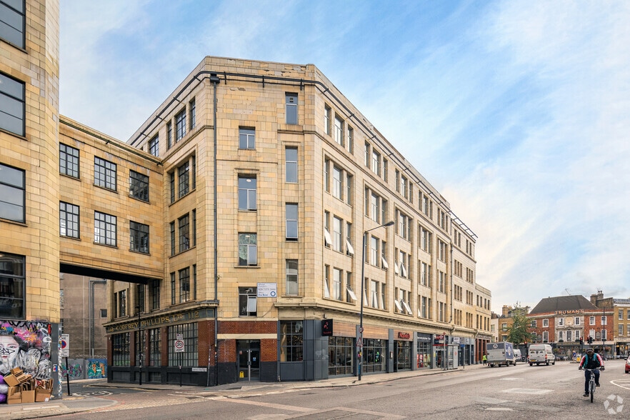 6 Corbet Pl, London for lease - Building Photo - Image 3 of 4