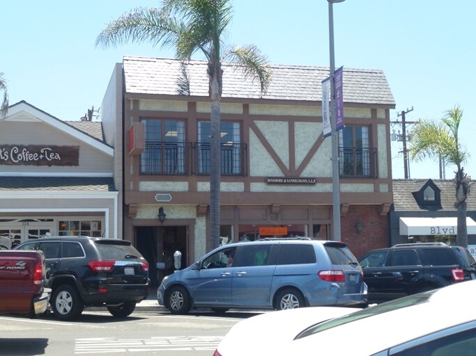 324 Manhattan Beach Blvd, Manhattan Beach, CA à louer - Photo principale - Image 3 de 6