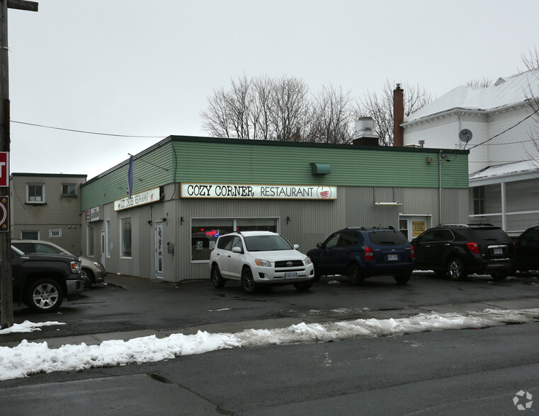 79 Main St N, North Glengarry, ON à louer - Photo du bâtiment - Image 3 de 3