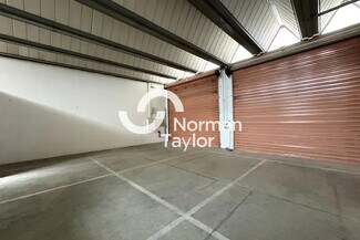 Plus de détails pour Local d'activités à louer