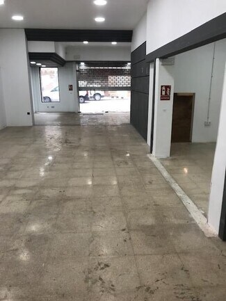 Plus de détails pour Commerce de détail à louer