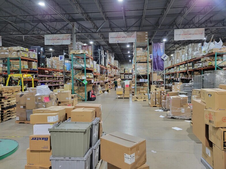 1821 S Bicentennial Blvd, McAllen, TX à louer - Photo intérieure - Image 3 de 5