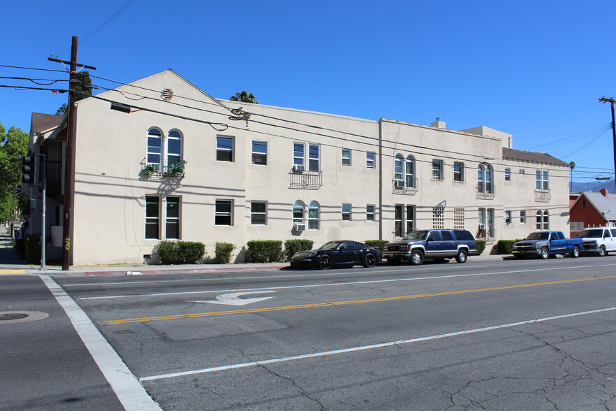 901 N Arrowhead Ave, San Bernardino, CA for sale - Building Photo - Image 2 of 9
