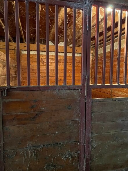 75 Hillandale Dr, Russellville, AL for sale - Building Photo - Image 3 of 7