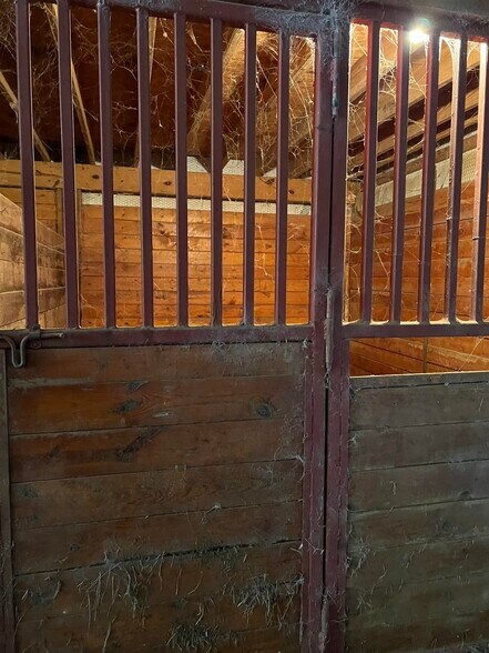 75 Hillandale Dr, Russellville, AL à vendre - Photo du bâtiment - Image 3 de 7