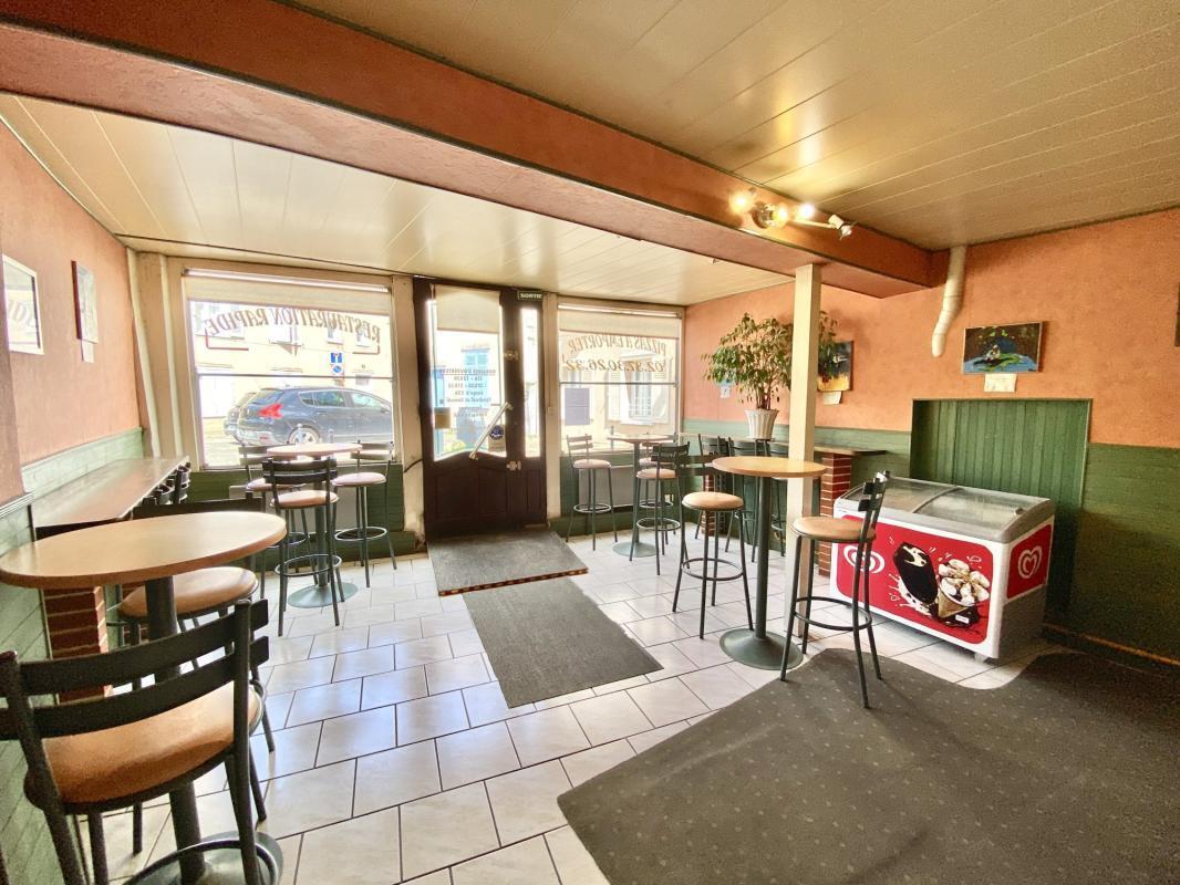 Retail in Chartres for sale Interior Photo- Image 1 of 15