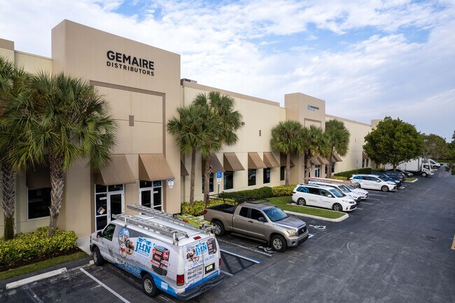 More details for 6001 N Hiatus Rd, Tamarac, FL - Flex for Lease