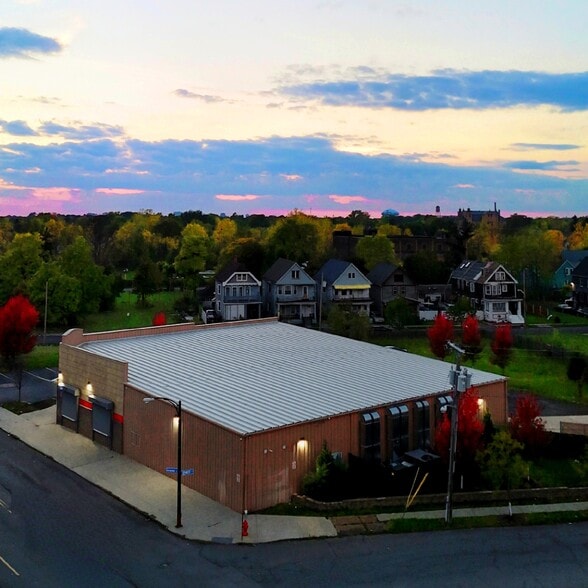 1750 Genesee St, Buffalo, NY for sale - Building Photo - Image 3 of 9