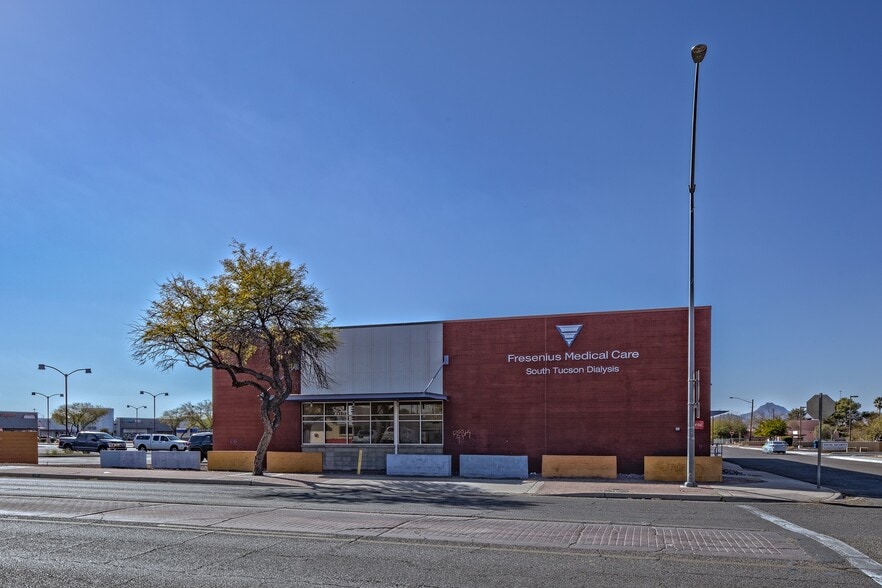 2802 S 6th Ave, Tucson, AZ for sale - Building Photo - Image 2 of 6