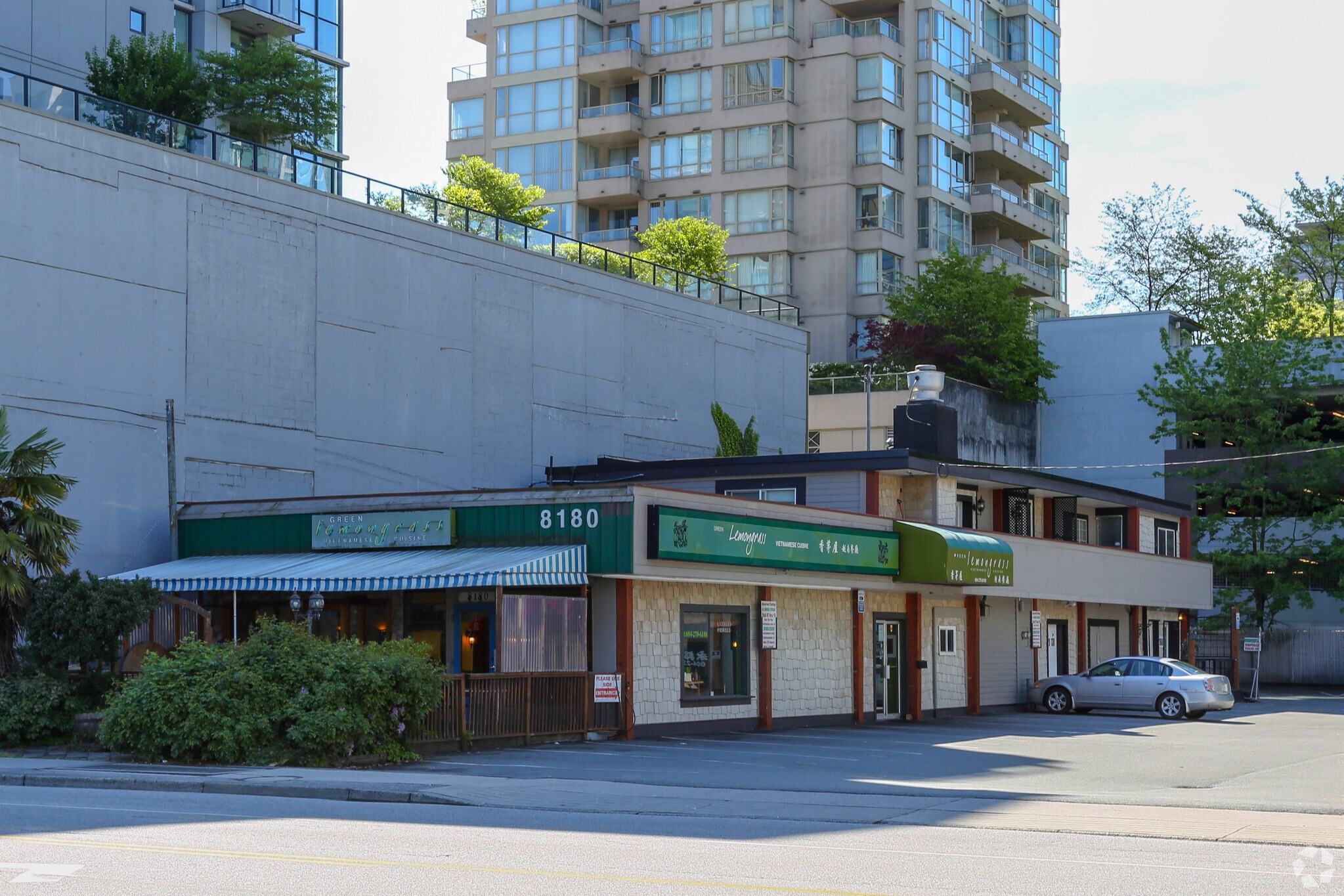 8100-8180 Westminster Hwy, Richmond, BC à vendre Photo principale- Image 1 de 1