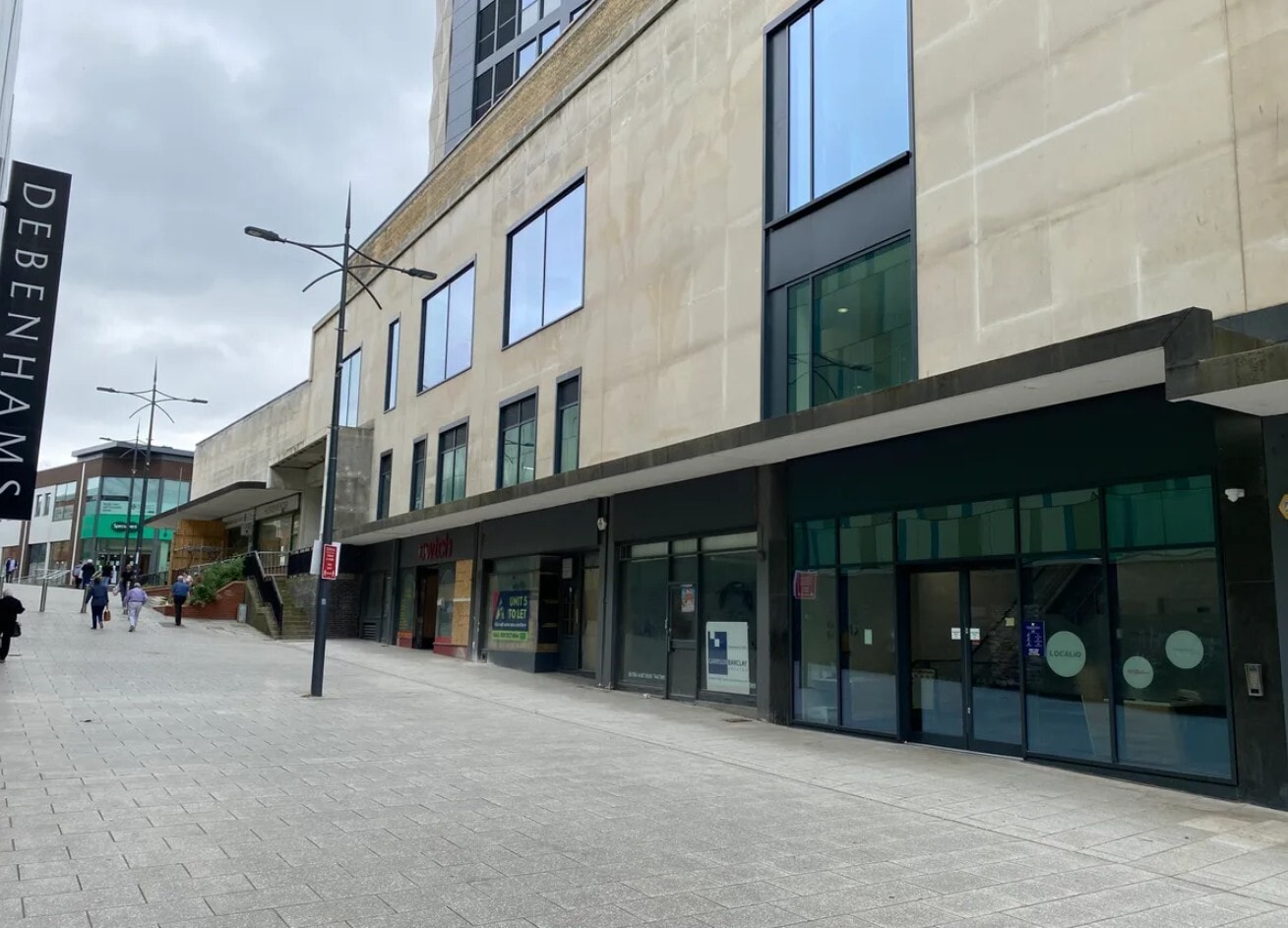 1-7 Upper Dock St, Newport for lease Primary Photo- Image 1 of 6