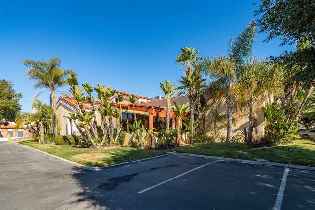 More details for 3360 Ocean Park Blvd, Santa Monica, CA - Retail for Lease