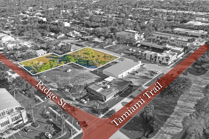 3100 Tamiami Trl N, Naples, FL à louer - Photo du bâtiment - Image 2 de 2