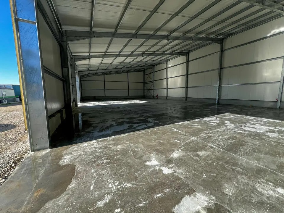 Industriel dans Cavaillon à louer Photo intérieure- Image 1 de 8