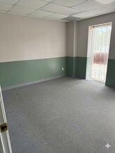 109 Highway 52 E, Portland, TN for lease Interior Photo- Image 2 of 7