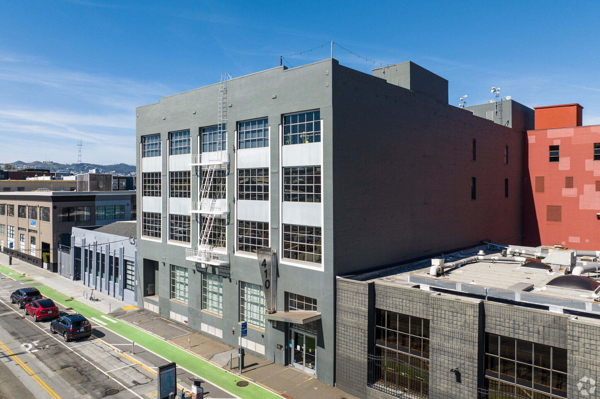 410 Townsend St, San Francisco, CA à louer Photo du bâtiment- Image 1 de 11