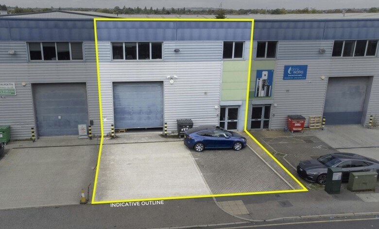 Stonefield Rd, Ruislip à louer - Photo du bâtiment - Image 2 de 3
