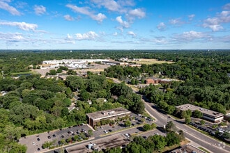 5851 Duluth St, Golden Valley, MN - AERIAL  map view