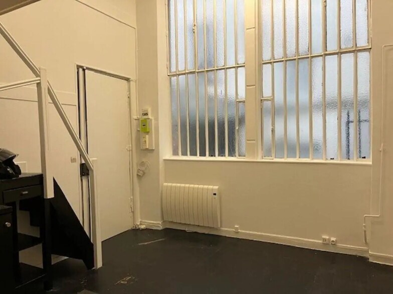 18 Rue De Tourtille, Paris à louer - Photo intérieure - Image 2 de 6