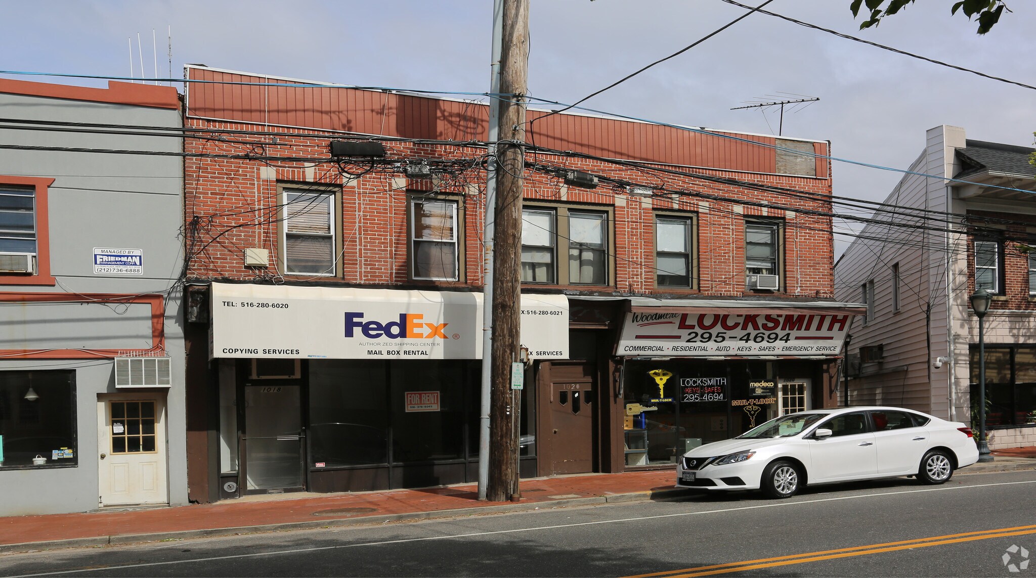 1018-1020 Broadway, Woodmere, NY à louer Photo principale- Image 1 de 17