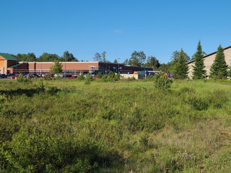 9836 Plaza Dr., Minocqua, WI à vendre - Autre - Image 1 de 3