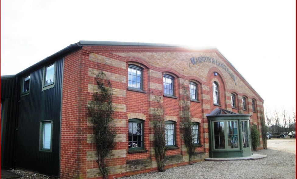 13 George Edwards Rd, Fakenham à vendre - Photo du bâtiment - Image 2 de 7