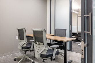 121 Perimeter Ctr W, Atlanta, GA à louer Photo intérieure- Image 2 de 3