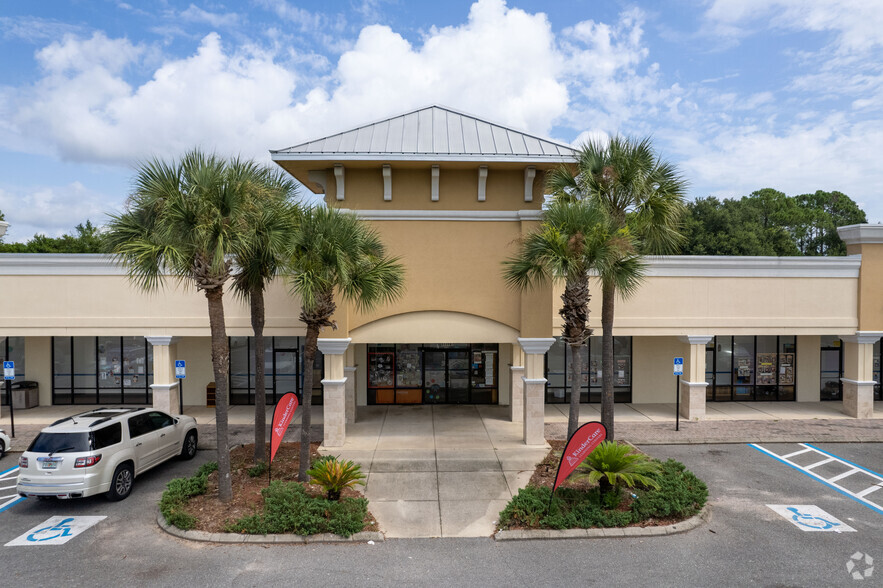 11751-11761 Beach St, Jacksonville, FL for lease - Building Photo - Image 2 of 11