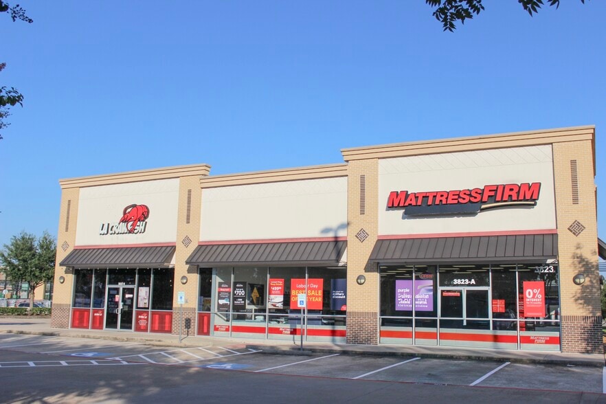 3823 FM 1092 Rd, Missouri City, TX for lease - Building Photo - Image 2 of 6