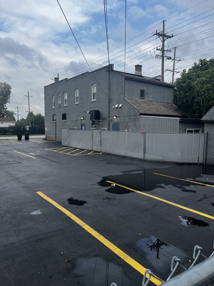 717 Bellwood Ave, Bellwood, IL for sale - Building Photo - Image 2 of 14