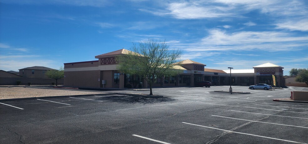 3860 N Pinal Ave, Casa Grande, AZ à louer - Photo du bâtiment - Image 2 de 11