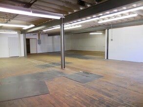 15-27 Walnut St, Peabody, MA for lease Interior Photo- Image 2 of 6
