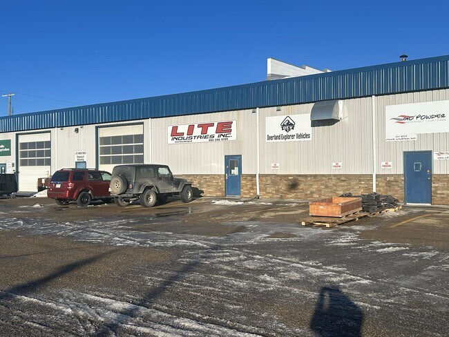 More details for 8319 Chiles Industrial Av, Red Deer, AB - Industrial for Sale