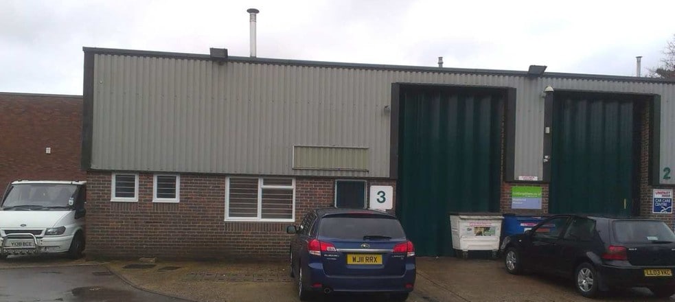 Forest Clos, Verwood for lease - Primary Photo - Image 1 of 1