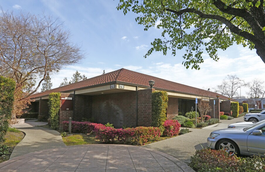 1210 E Arques Ave, Sunnyvale, CA à vendre - Photo du bâtiment - Image 3 de 9