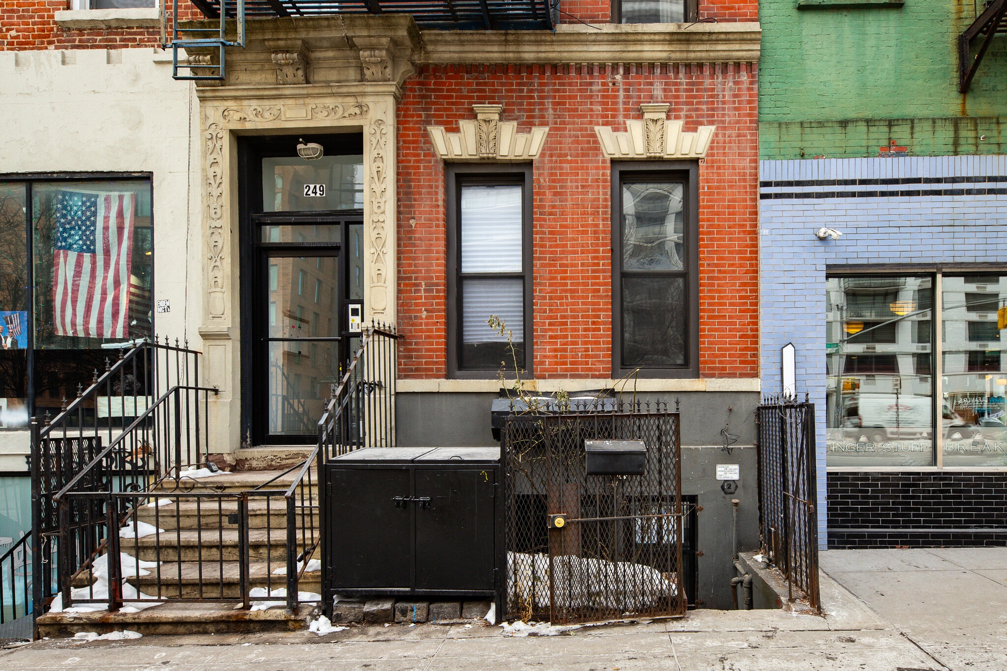 249 E Houston St, New York, NY for lease Primary Photo- Image 1 of 6