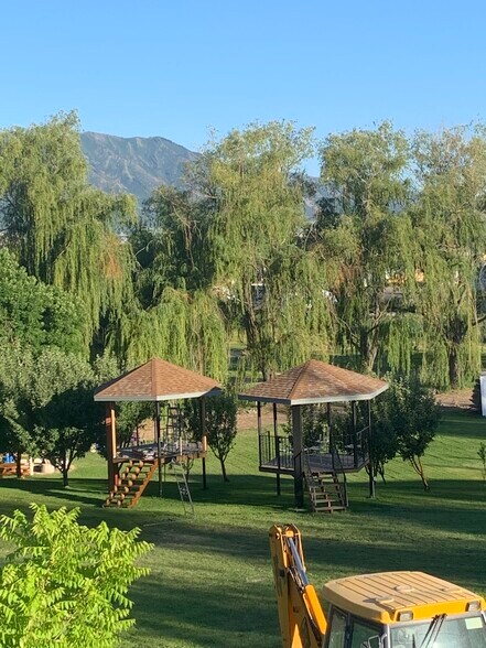 200 Main, Hyrum, UT à vendre - Photo du bâtiment - Image 2 de 6