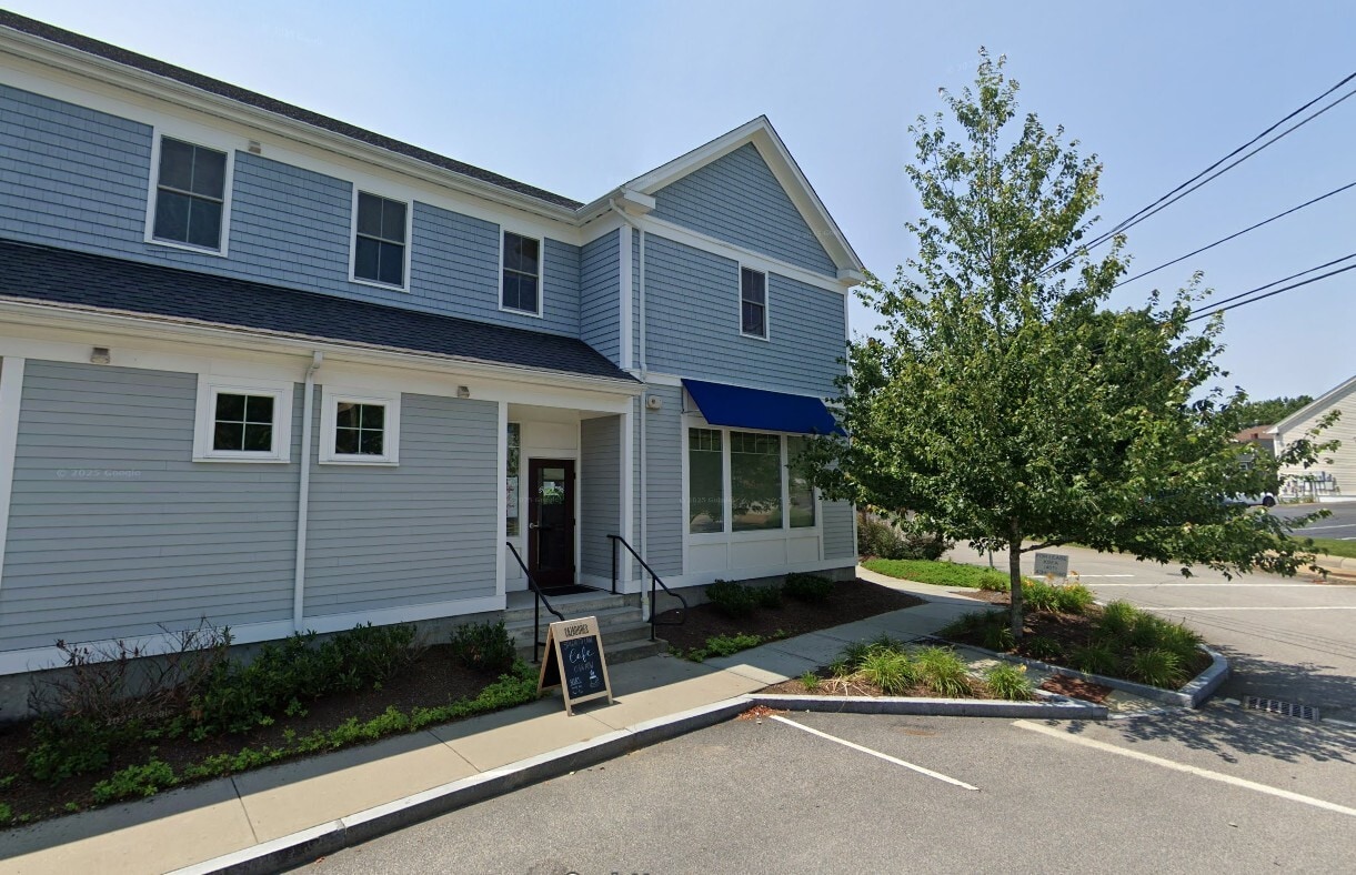 10 Anoka Ave, Barrington, RI for lease Building Photo- Image 1 of 6