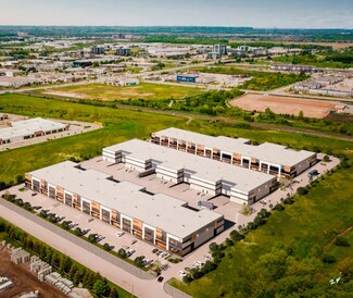 Plus de détails pour 3313 Superior Crt, Oakville, ON - Industriel à vendre