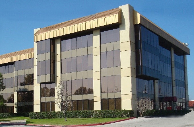 415 E Airport Fwy, Irving, TX for lease - Primary Photo - Image 1 of 22