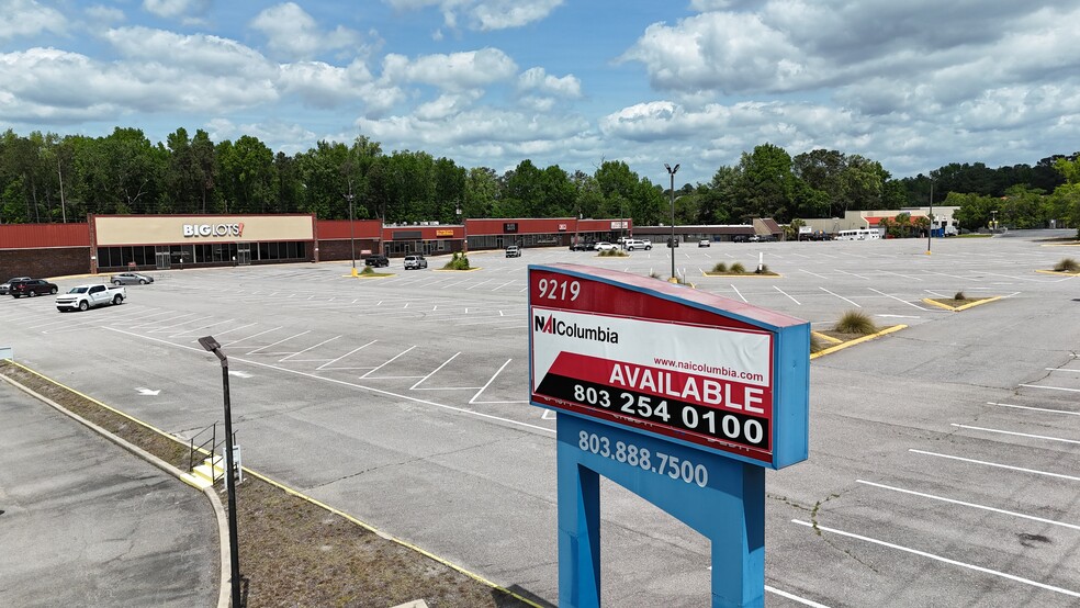 9221 Two Notch Rd, Columbia, SC for lease - Building Photo - Image 2 of 3