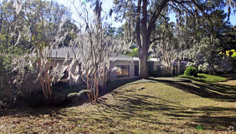 3159 Shamrock St, Tallahassee, FL à louer - Photo du bâtiment - Image 2 de 7
