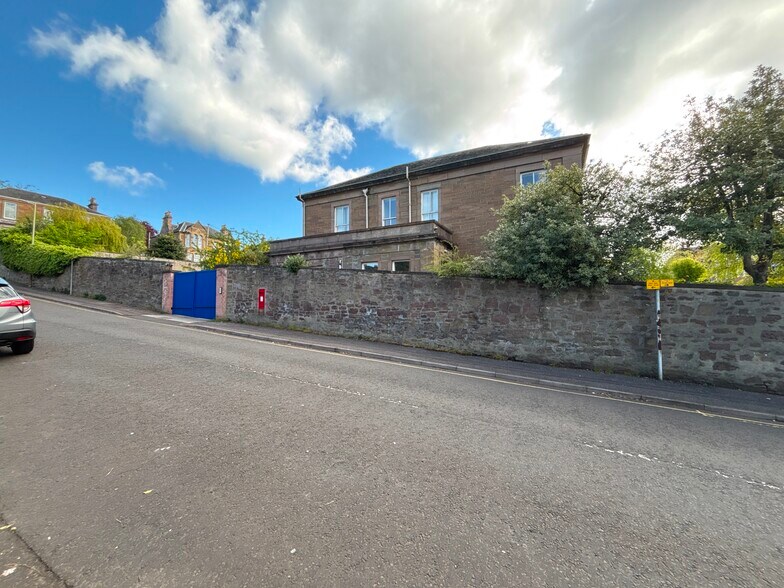 7 Dudhope Ter, Dundee à vendre - Photo du bâtiment - Image 2 de 15